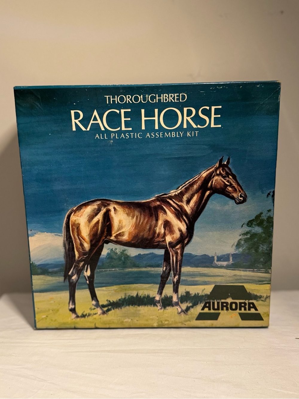 Vintage 1969 Aurora "Thoroughbred Race Horse" plastic model kit 1:8 Scale